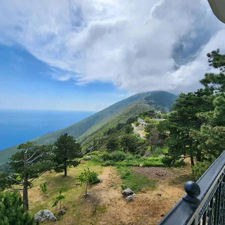 Llogora Dervishaliu Hotel Vlore